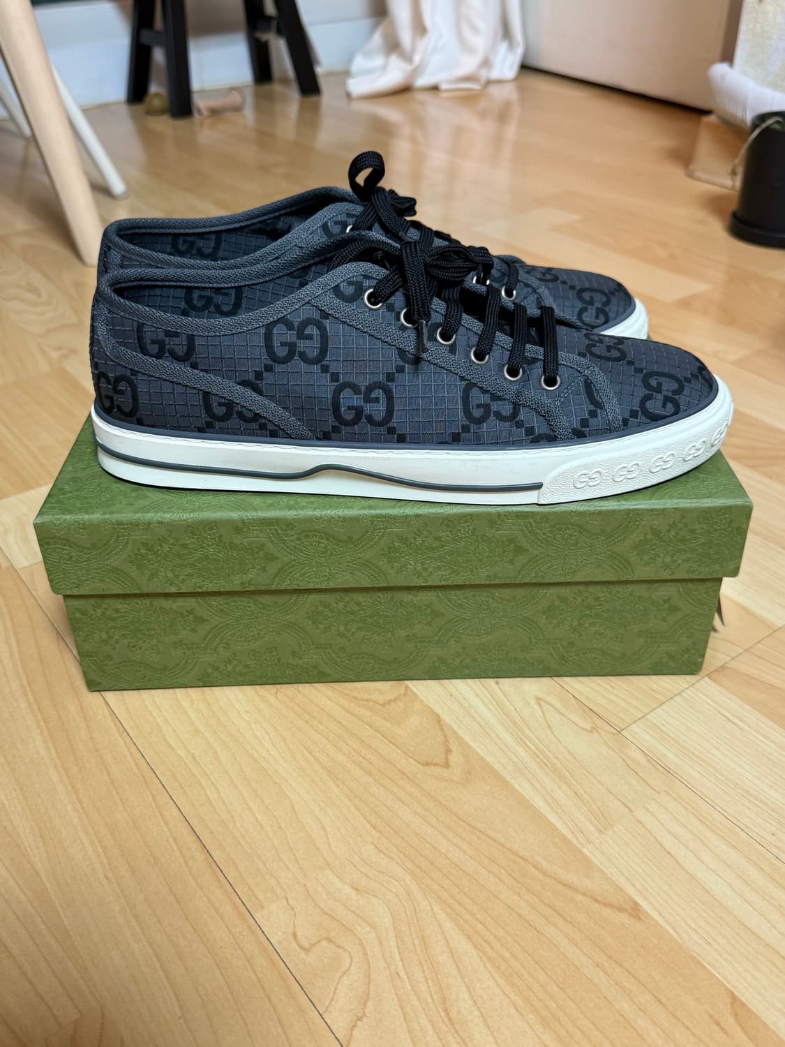 구찌 테니스 스니커즈 280 사이즈 상품이미지2
