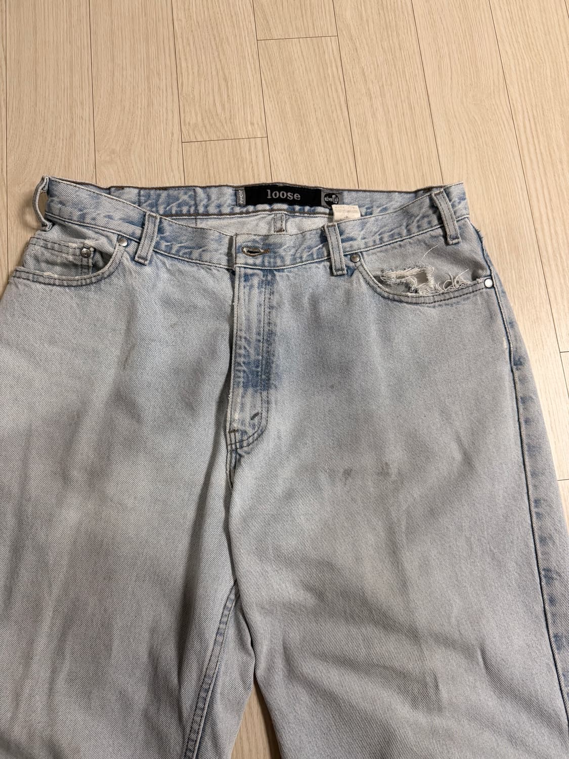 리바이스 실버탭 루즈핏 연청 데님 팔아요 상품이미지3