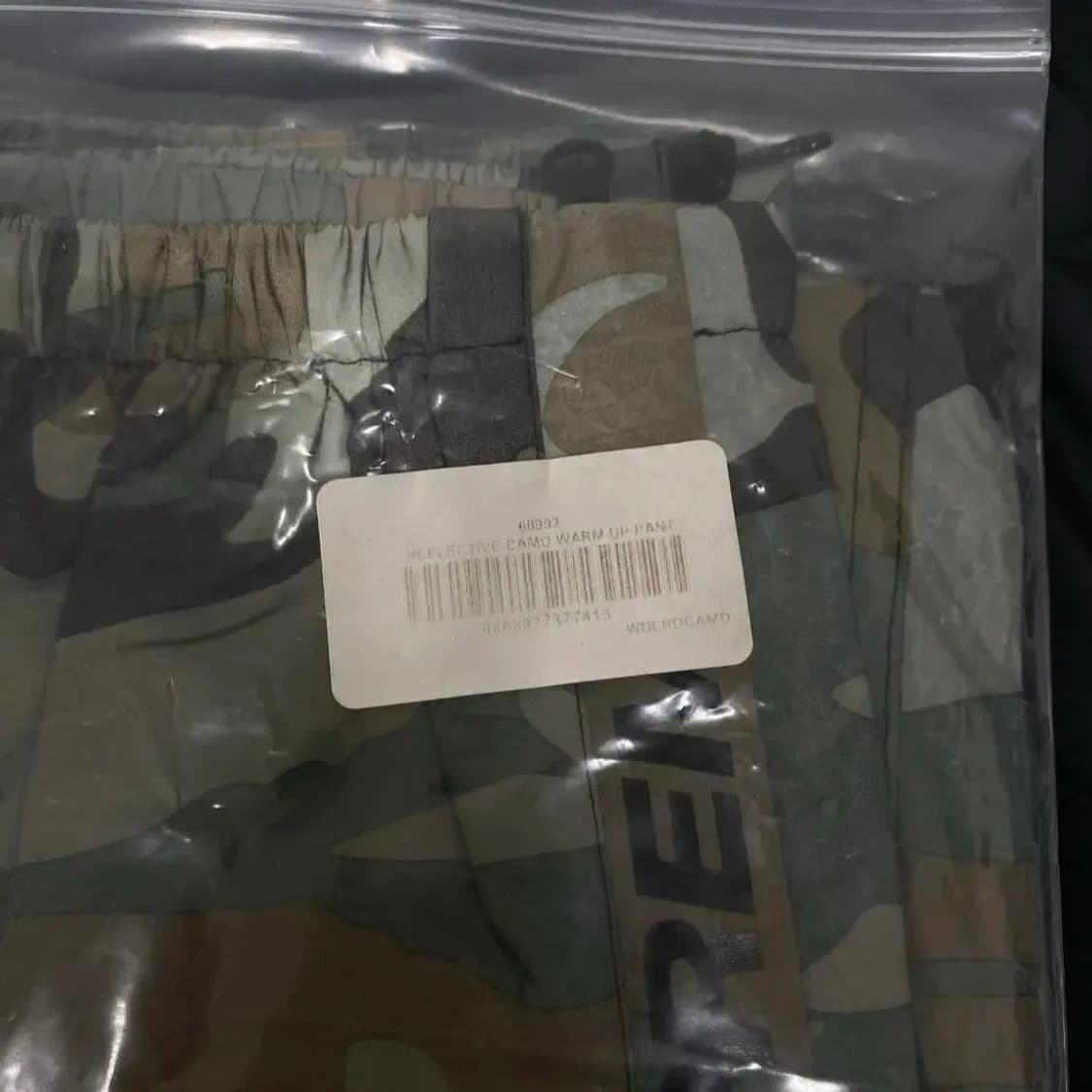 [S] 18FW 슈프림 리플렉티브 카모 웜업 팬츠 상품이미지3