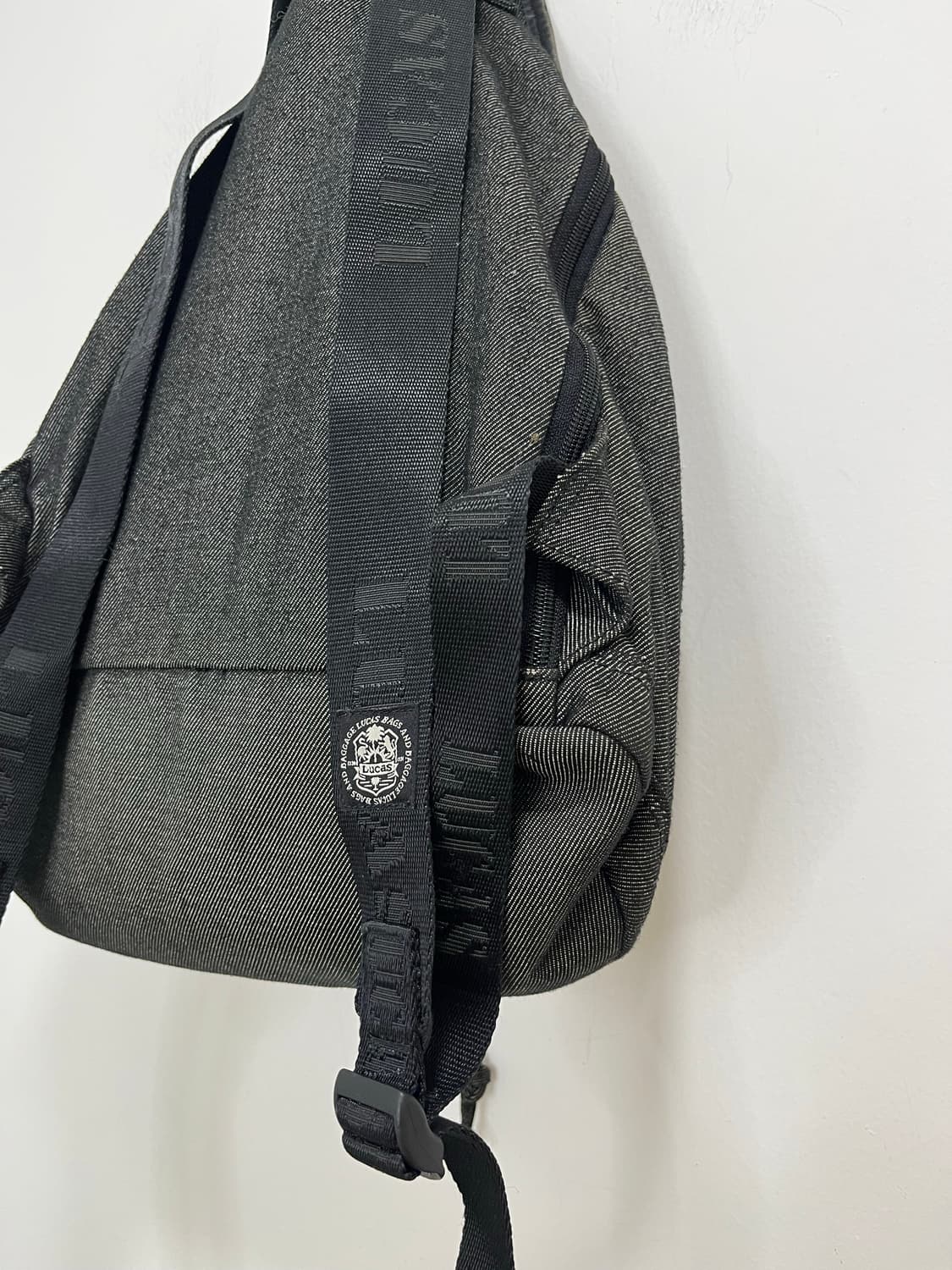 Lucas 데님 복조리 버클 백팩 상품이미지7