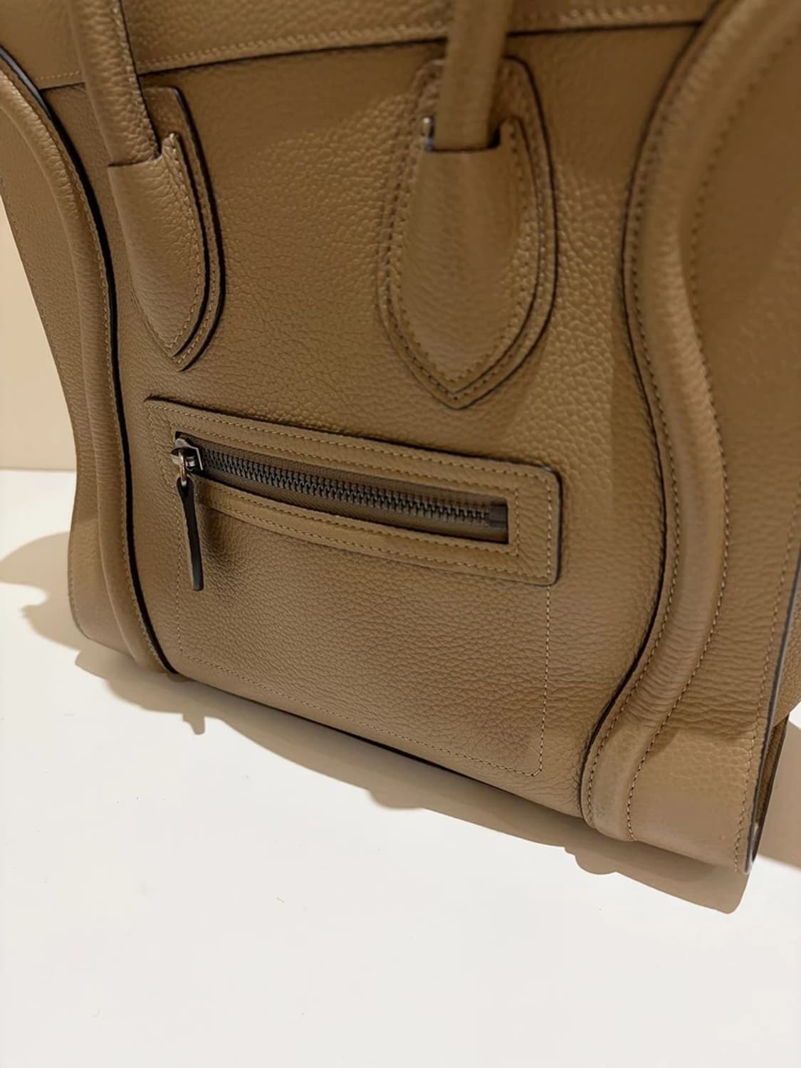 셀린느 CELINE 러거지 토트백 Q1565 상품이미지2
