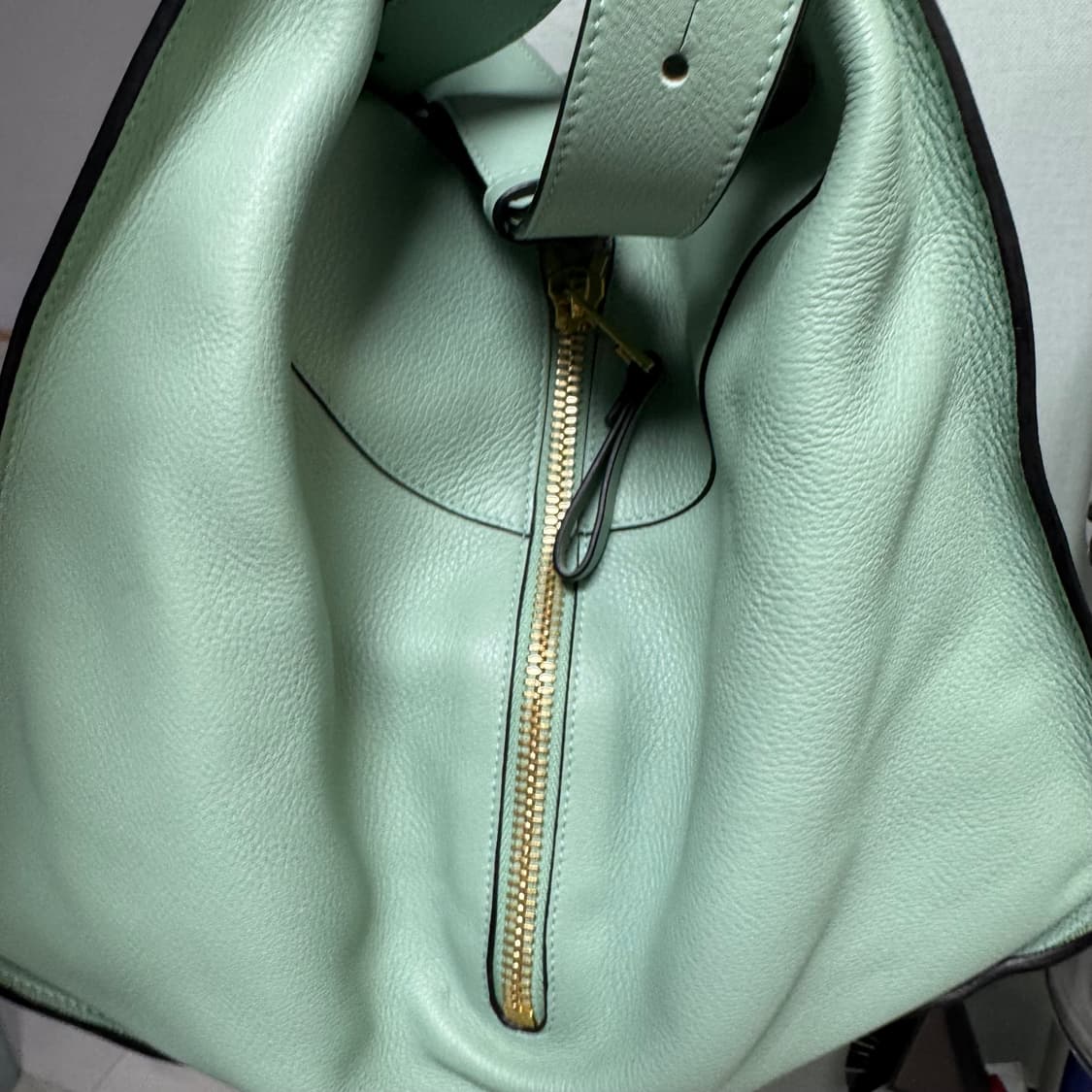 로에베 해먹백 라지 사이즈 민트(씨그린워터) 상품이미지2