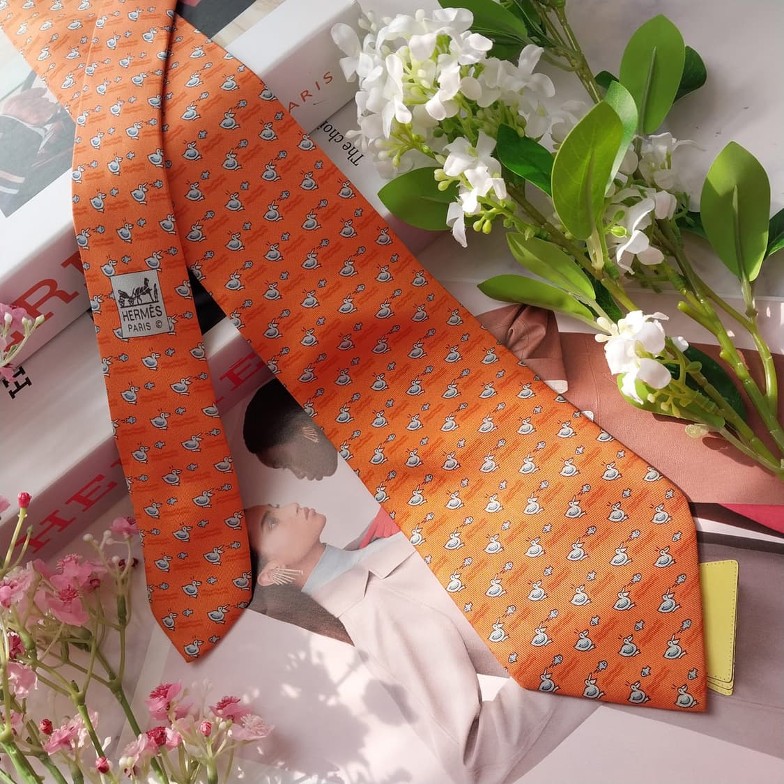 에르메스 실크 펠리칸 모티브 넥타이 9.4cm A등급 K2116
 상품이미지3
