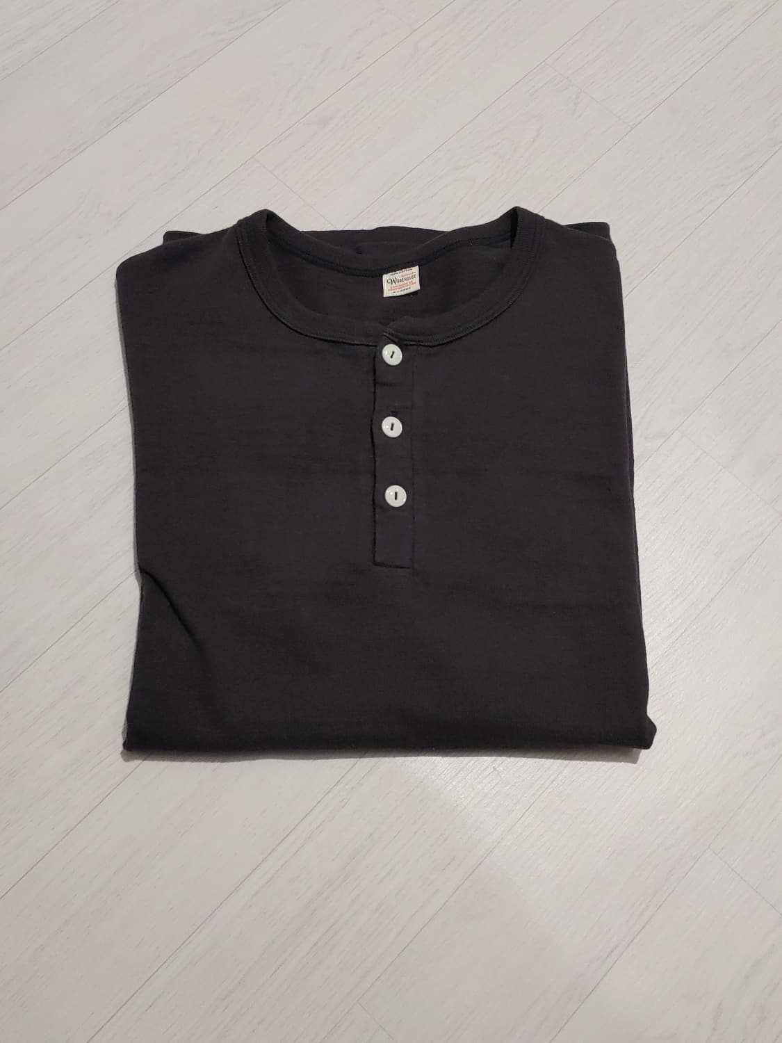 웨어하우스 4601 헨리넥 반팔 블랙 색상 상품이미지1