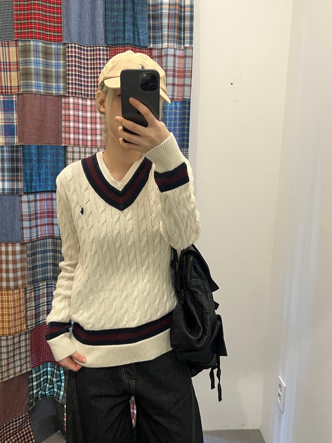 폴로 브이넥 꽈배기 니트 상품이미지3