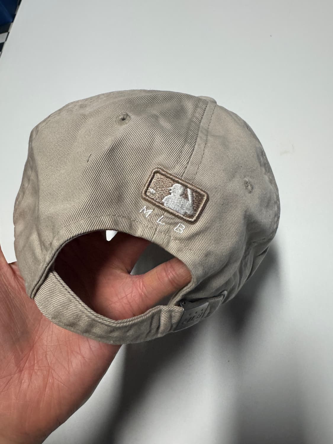 MLB 뉴욕 양키스 스몰 로고 베이지 볼캡 상품이미지5