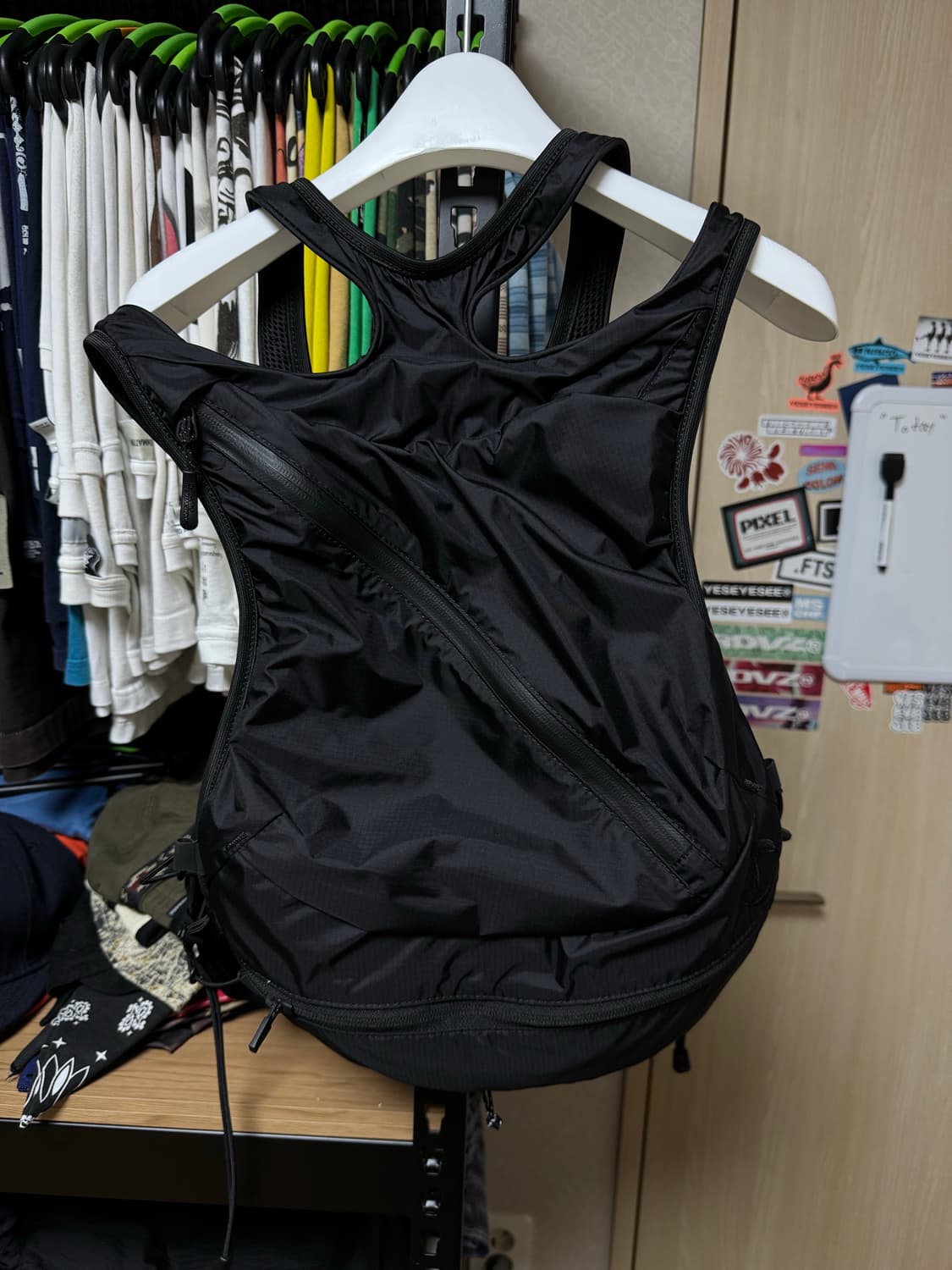 [OS] SOHC 썸웨어아웃사이드 하이킹클럽 러닝 베스트 상품이미지4