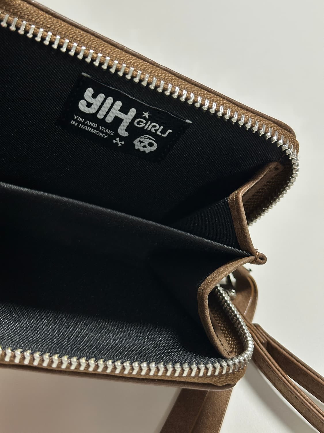 인앤양인하모니 지갑 브라운 상품이미지5