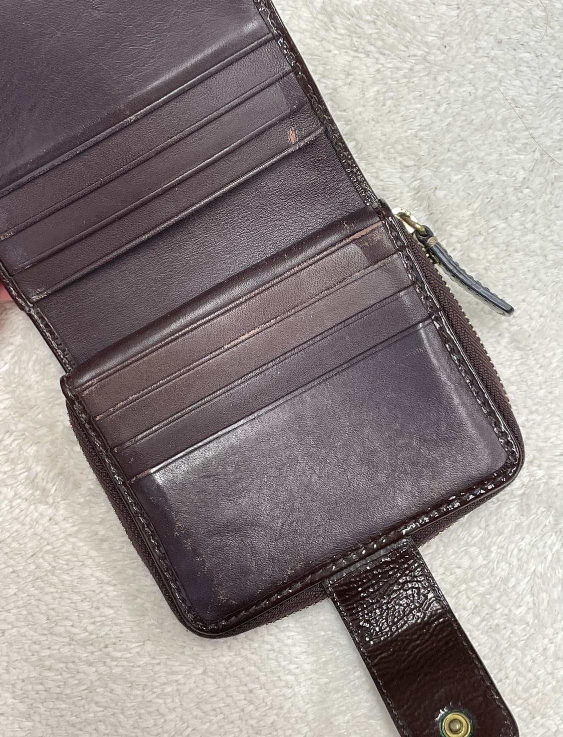 📍코치 시그니처 브라운 반지갑 상품이미지5