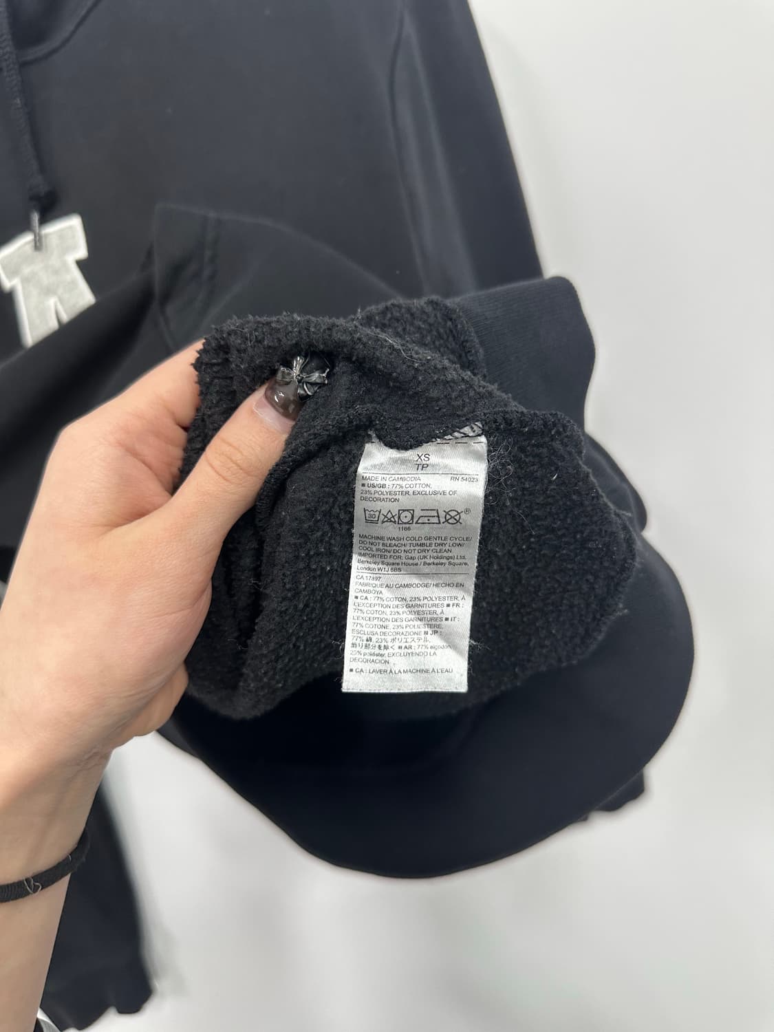 갭 블랙 후드티  상품이미지4