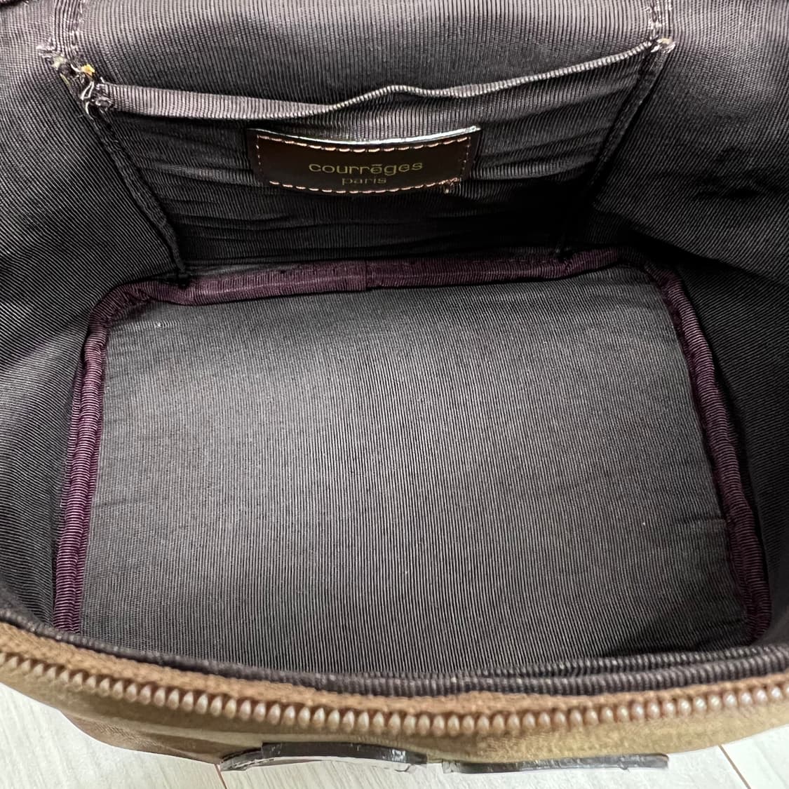 꾸레쥬 카키브라운 배니티 코스메틱백 상품이미지9