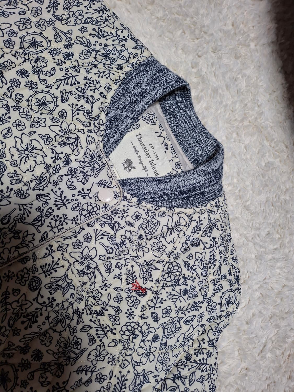 (마지막특가) 써스데이아일랜드 퀼팅점퍼 m 상품이미지3