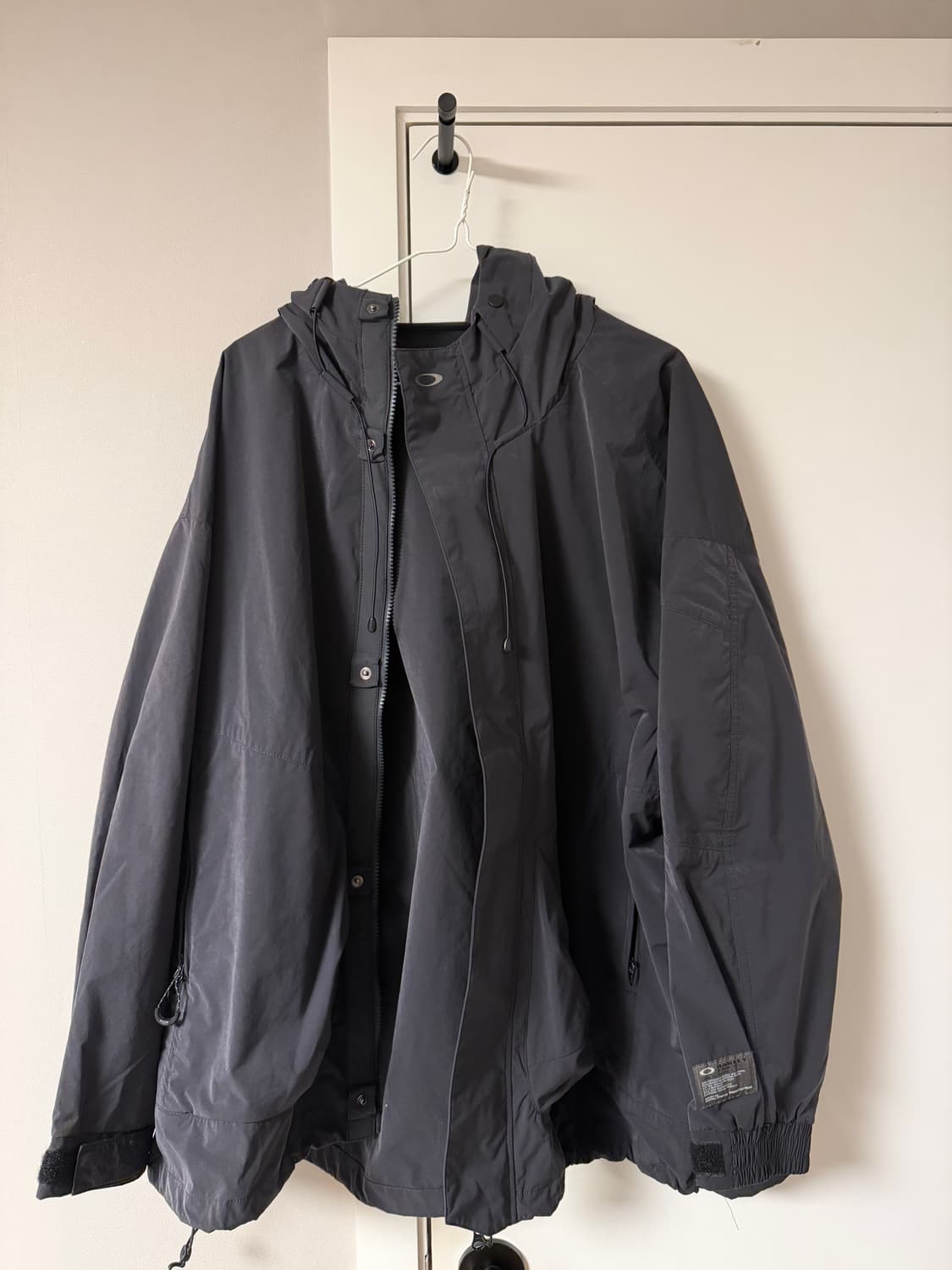 오클리 바람막이 XL 상품이미지4