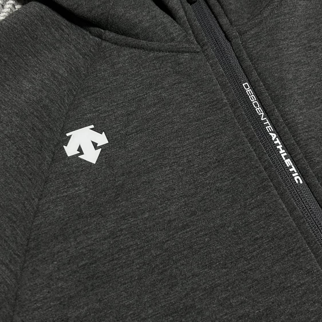 [S] Descente 데상트 우먼즈 챠콜 후드집업 자켓 상품이미지3