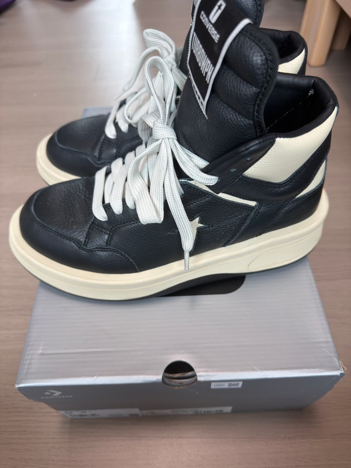 컨버스 x 다크쉐도우 터보웨폰 블랙 크림 265사이즈 상품이미지3