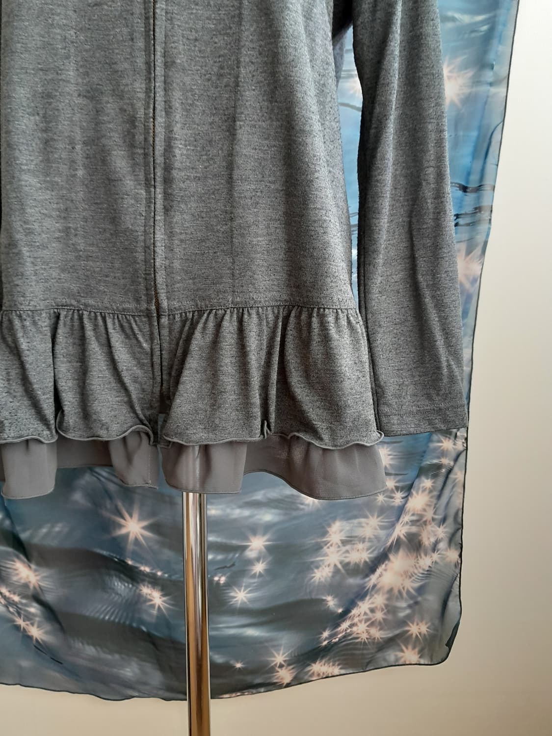 캉캉 프릴 후드집업 상품이미지3