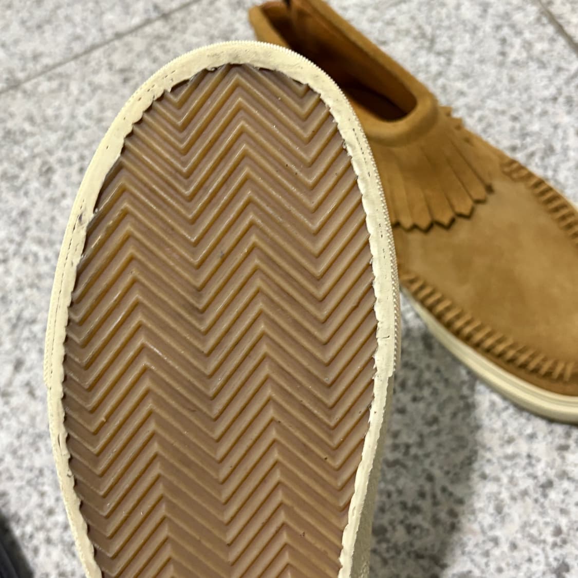 생로랑 모카신 스니커즈 상품이미지6