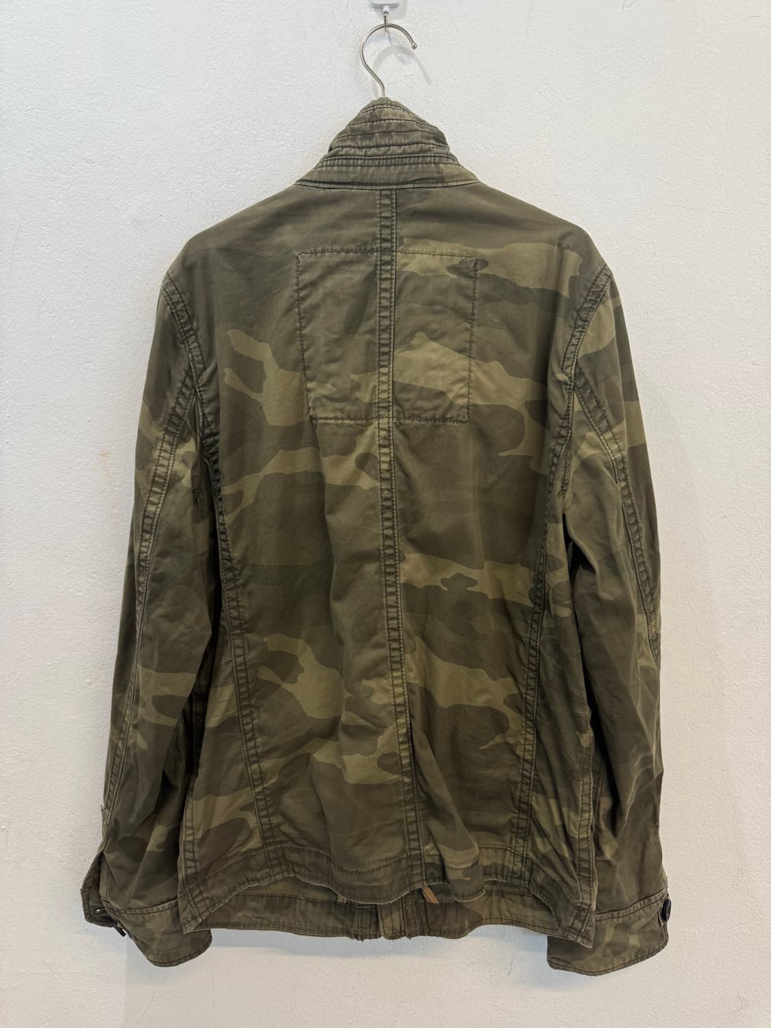 Abercrombie & Peach  bomber jacket  상품이미지2