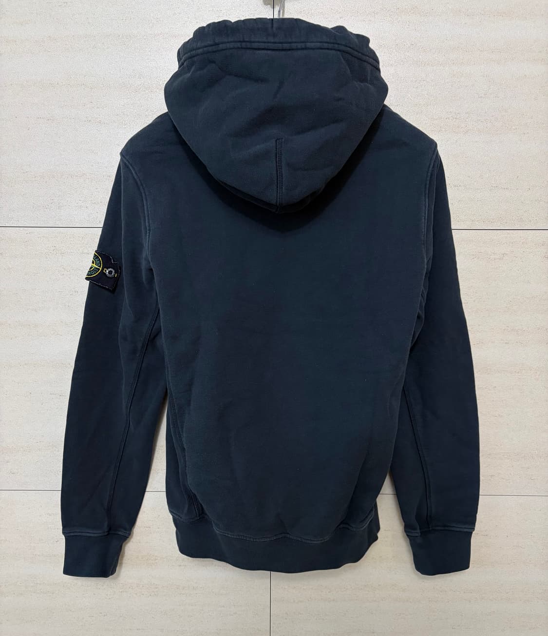 스톤아일랜드 후드 블랙 상품이미지2