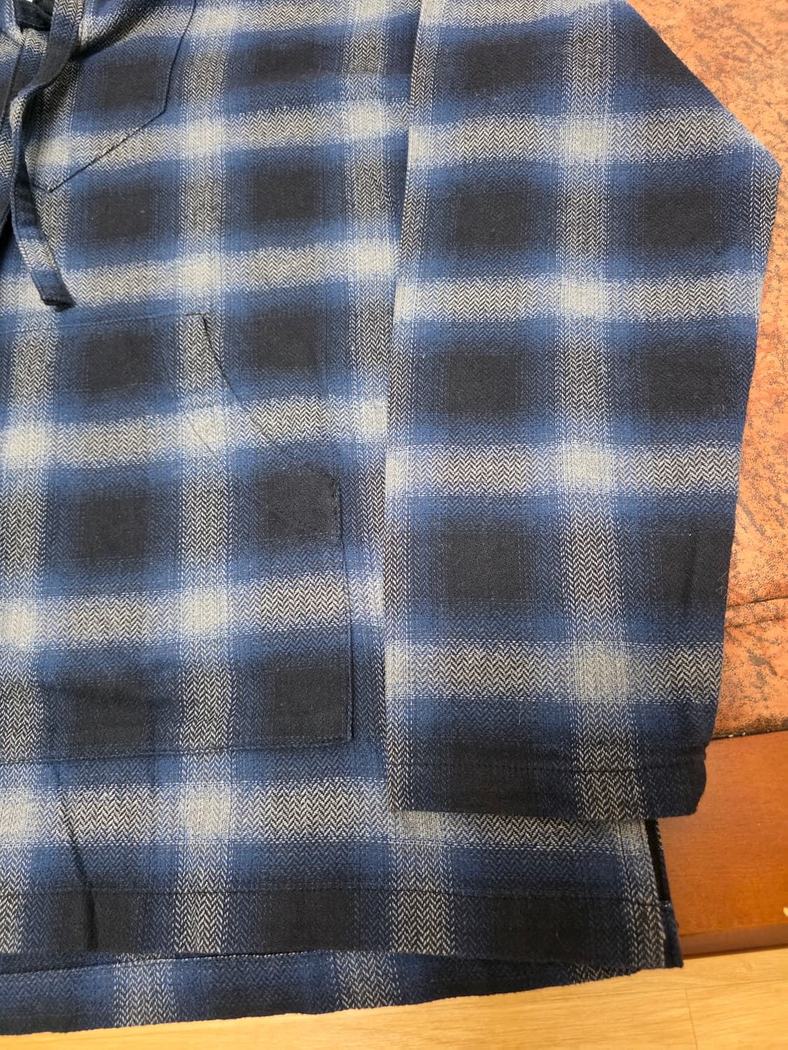 비바스튜디오 헤링본 체크 후드 셔츠 상품이미지4