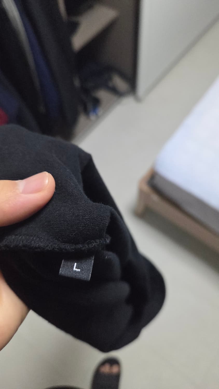 떠그 클럽 초판 슬림핏 반팔 L 상품이미지3