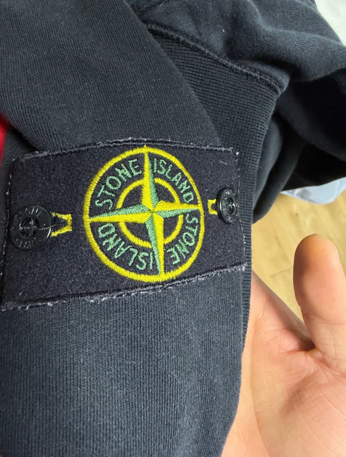 스톤아일랜드 맨투맨 블랙 L 상품이미지4