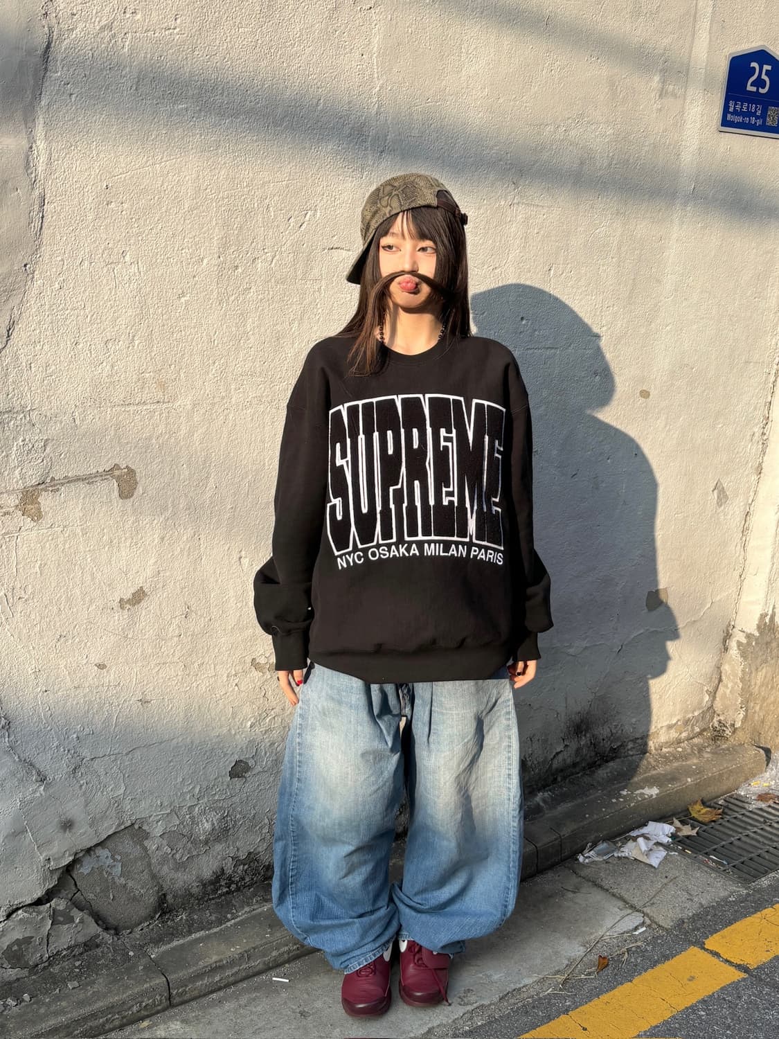 SUPREME 시티스 아크 크루넥 블랙 맨투맨 스웻셔츠  상품이미지3