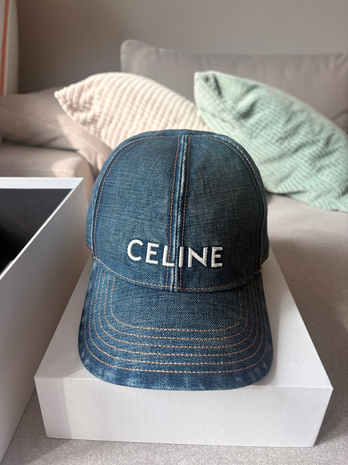 셀린느 데님 볼캡 라지 대두 롯데 백화점구입 상품이미지6