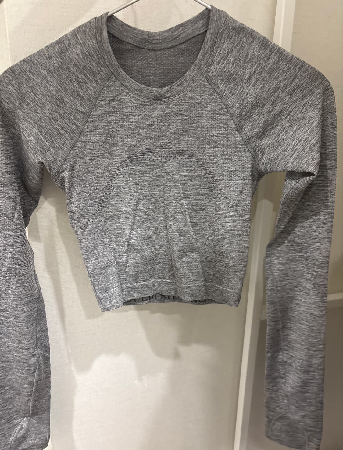 룰루레몬 스위프틀리 크롭 상품이미지1