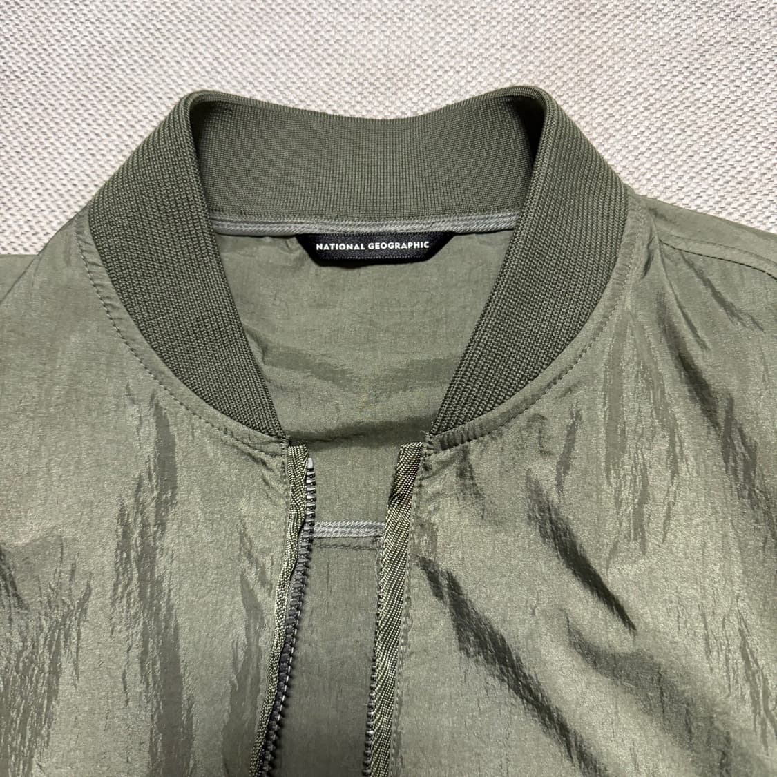 내셔널지오그래픽 나일론 봄버 자켓 상품이미지3