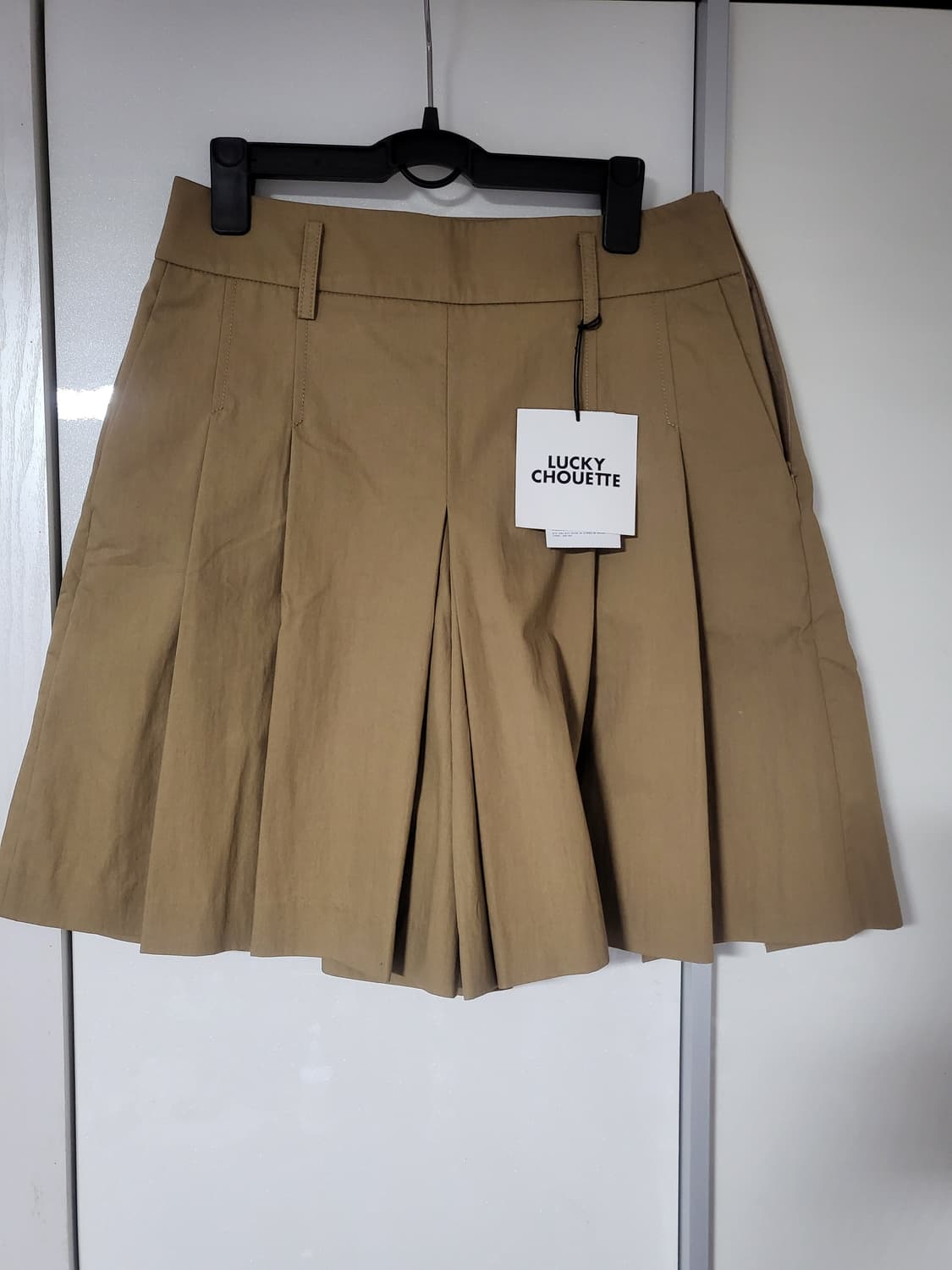 럭키슈에뜨 반바지 36 새상품 상품이미지1