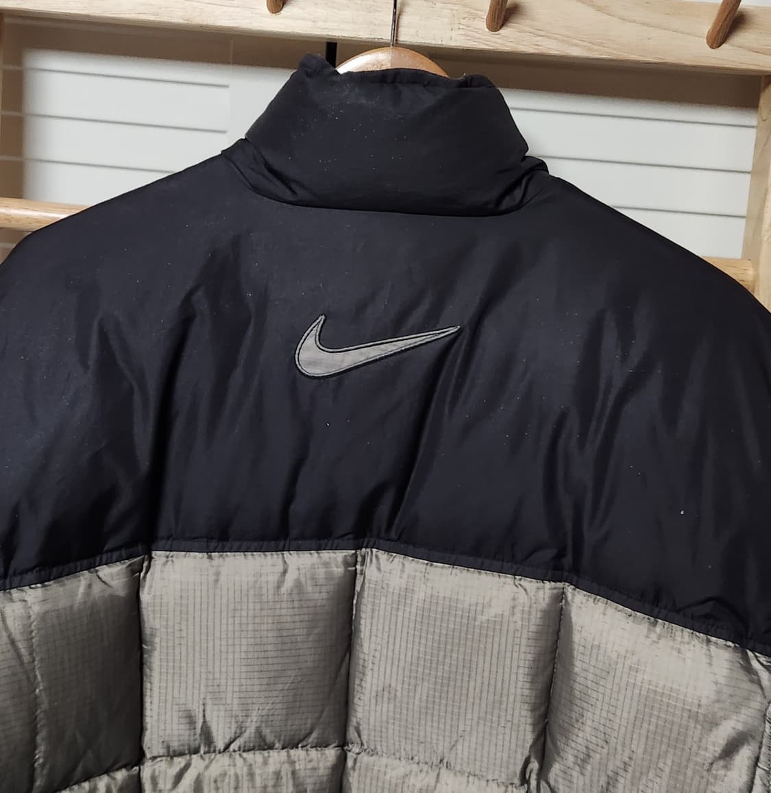 나이키 00s 올드스쿨 바둑이 패딩 자켓 상품이미지3