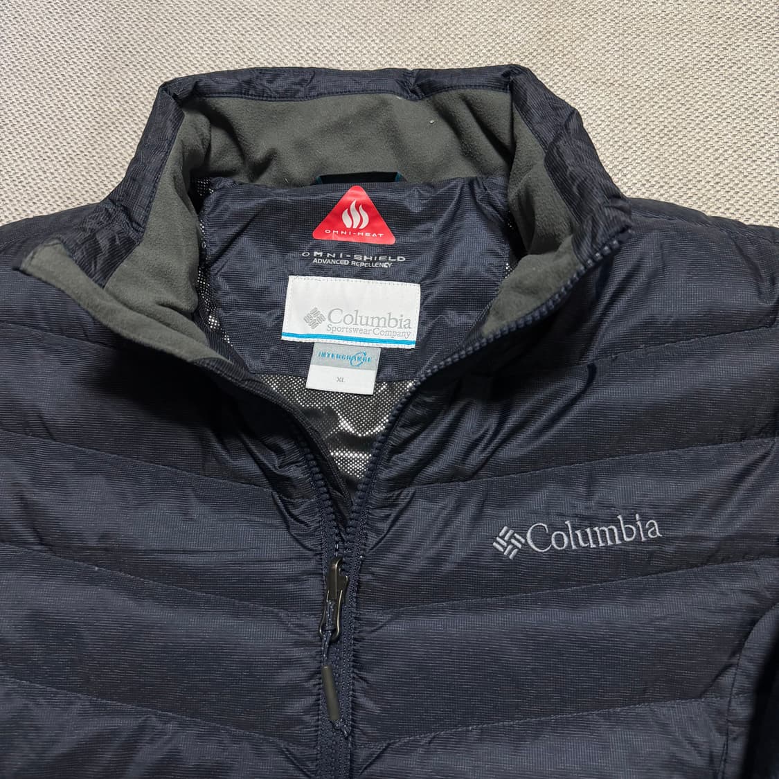 컬럼비아 옴니히트 경량 패딩 상품이미지3