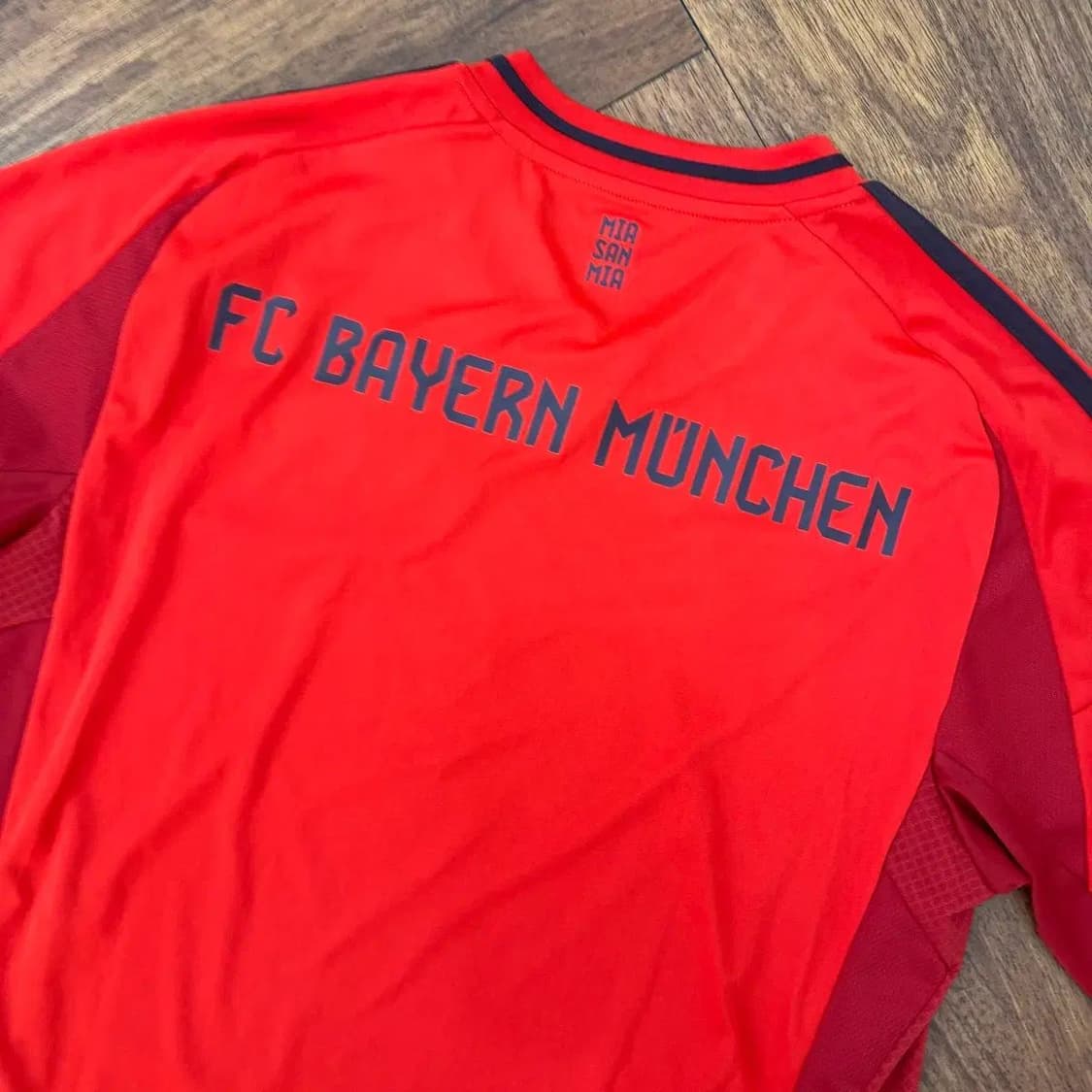 M 아디다스 바이에른뮌헨 24시즌 홈 유니폼  상품이미지5