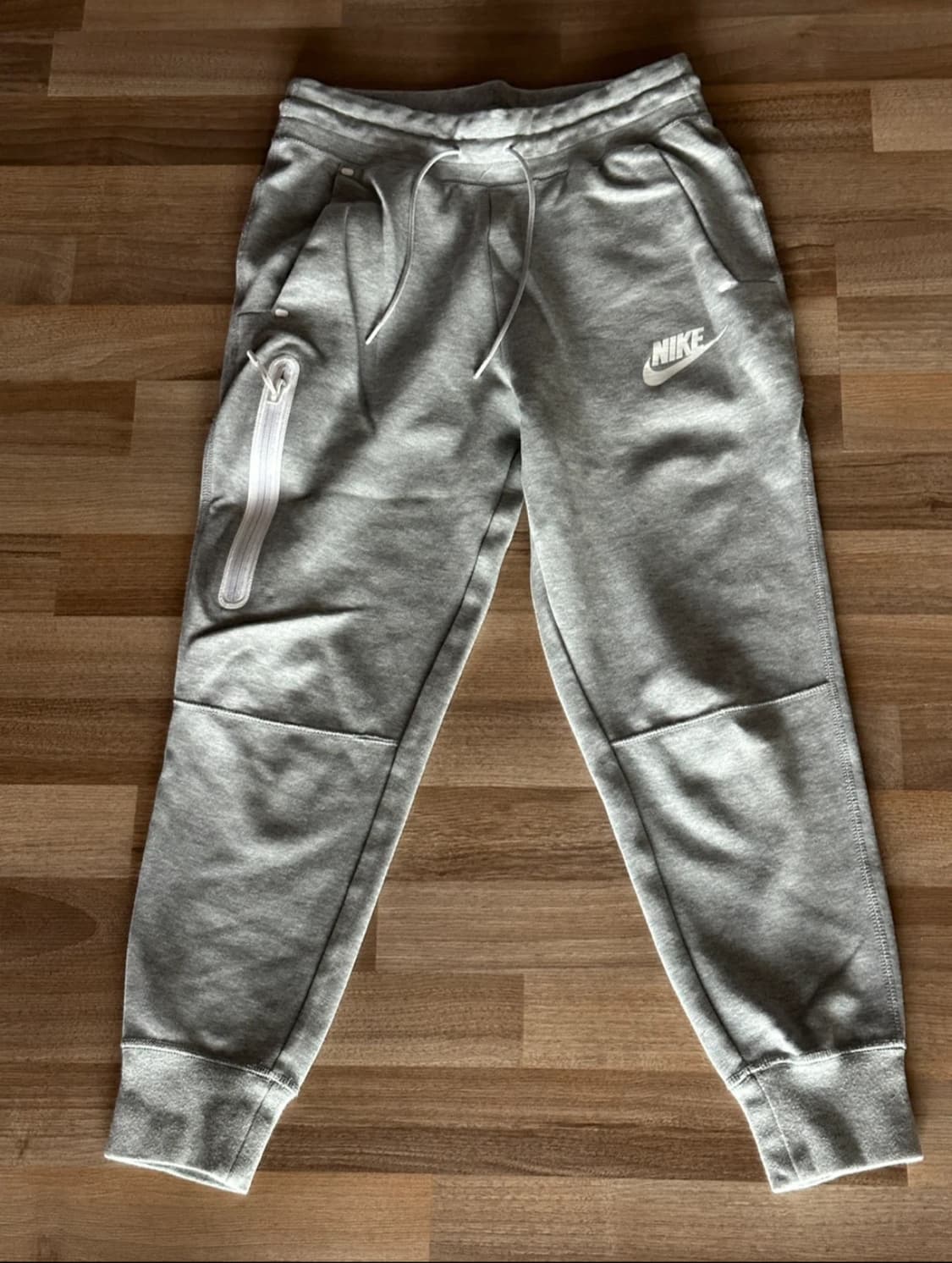 급처/나이키 여성 테크팩 조거팬츠 xs 상품이미지2