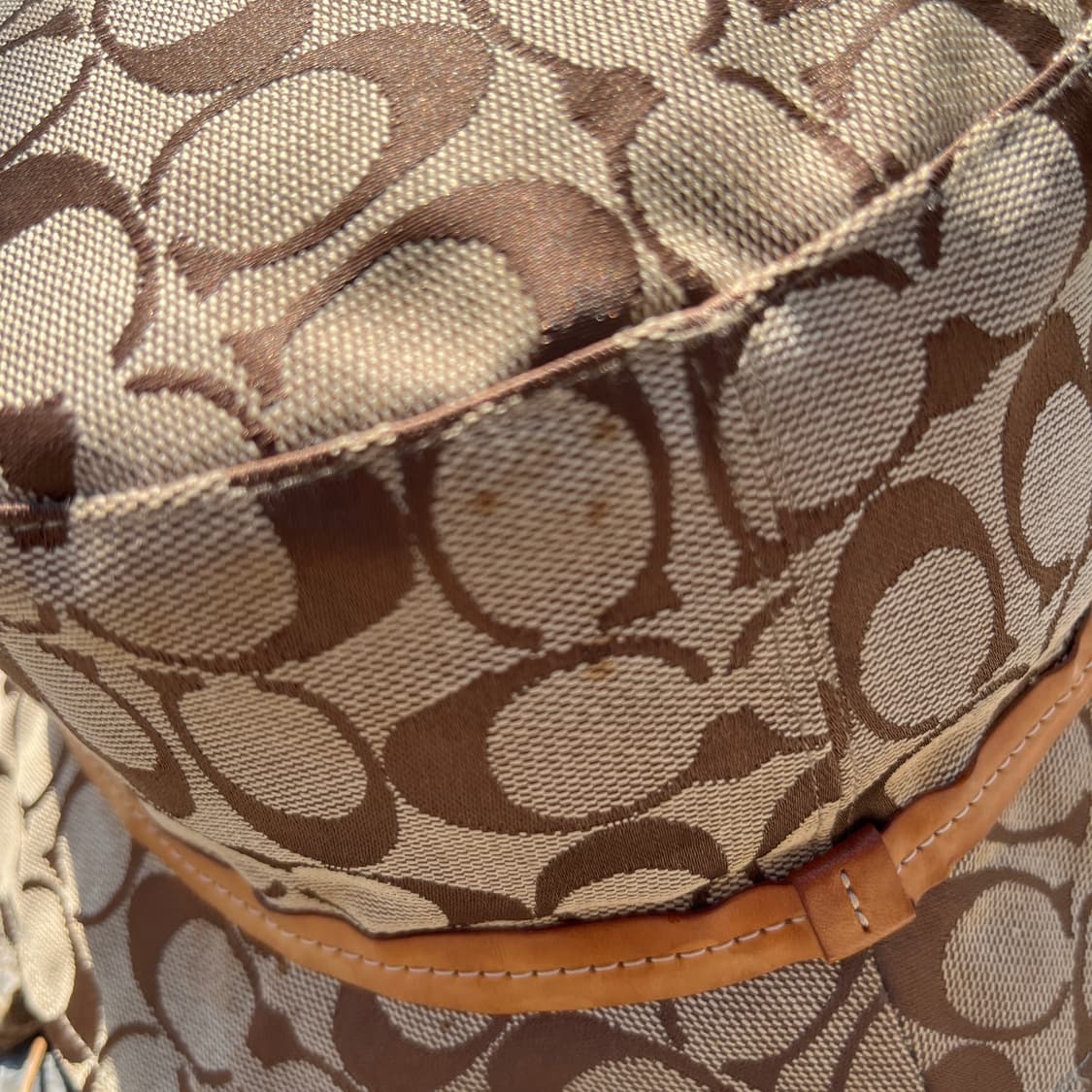 코치 시그니처 버킷햇 브라운 상품이미지2