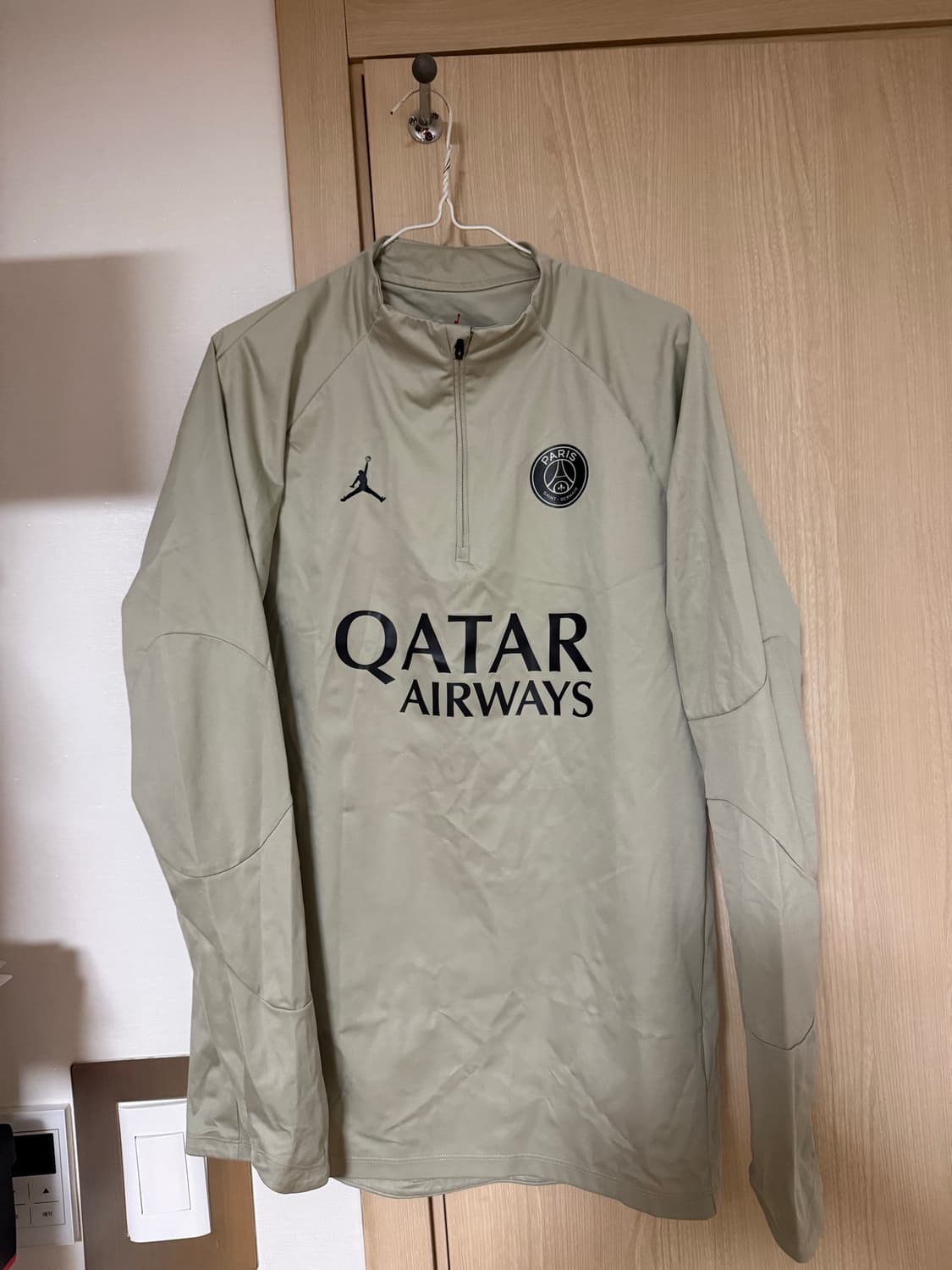 PSG 조던 드릴탑 M사이즈 상품이미지2
