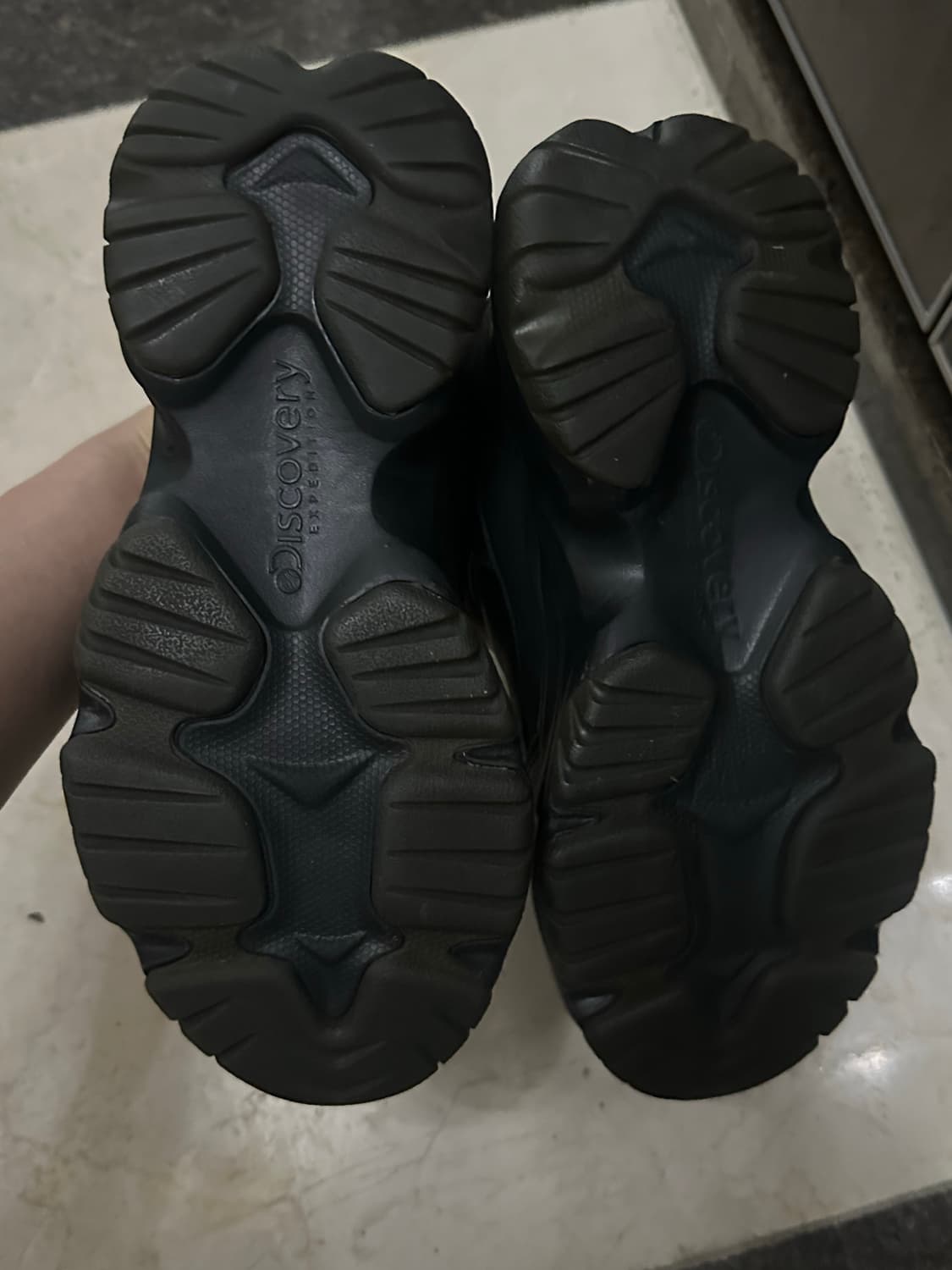 새상품) 디스커버리 DX-SH13-961 블랙 운동화 235 상품이미지7