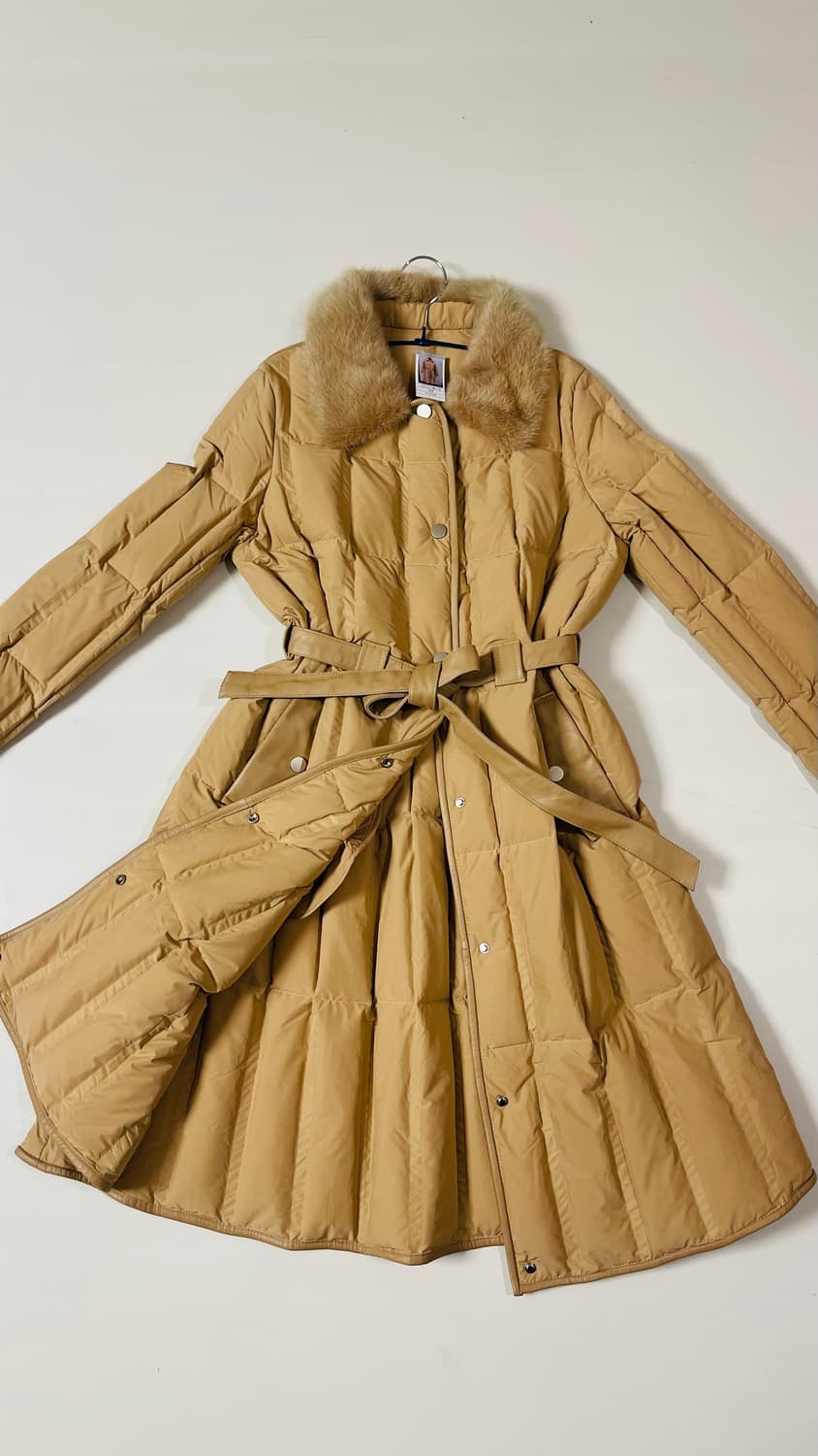 새상품) 수입 리얼밍크 카라 램스킨 트리밍 다운 롱 패딩 코트 F 상품이미지1