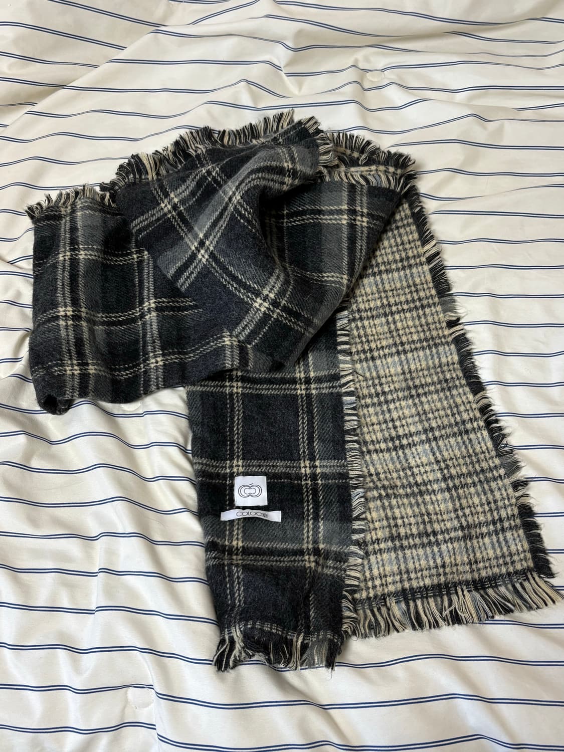 콜로신스 Coco Reversible Muffler Navy 상품이미지6