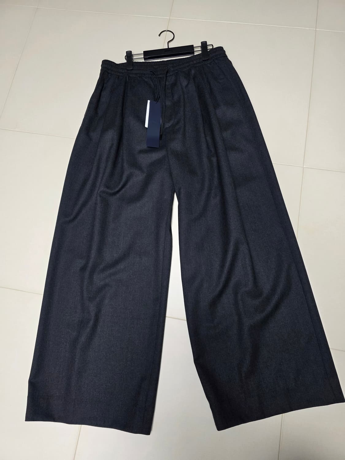 새상품) 준지25fw 밀링울 셋업팬츠 48사이즈 상품이미지3