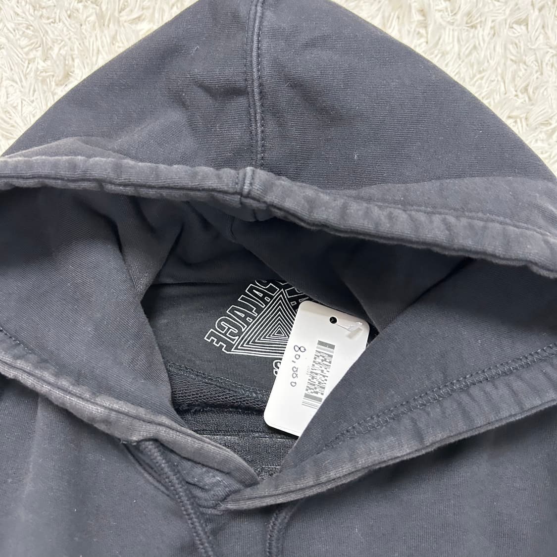 Palace DE Boss P3 Black Hoodie 상품이미지8