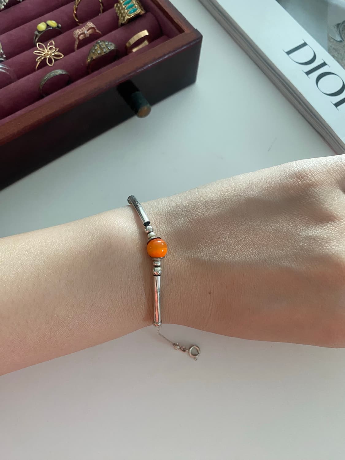 오렌지 스톤 실버톤 팔찌 상품이미지1