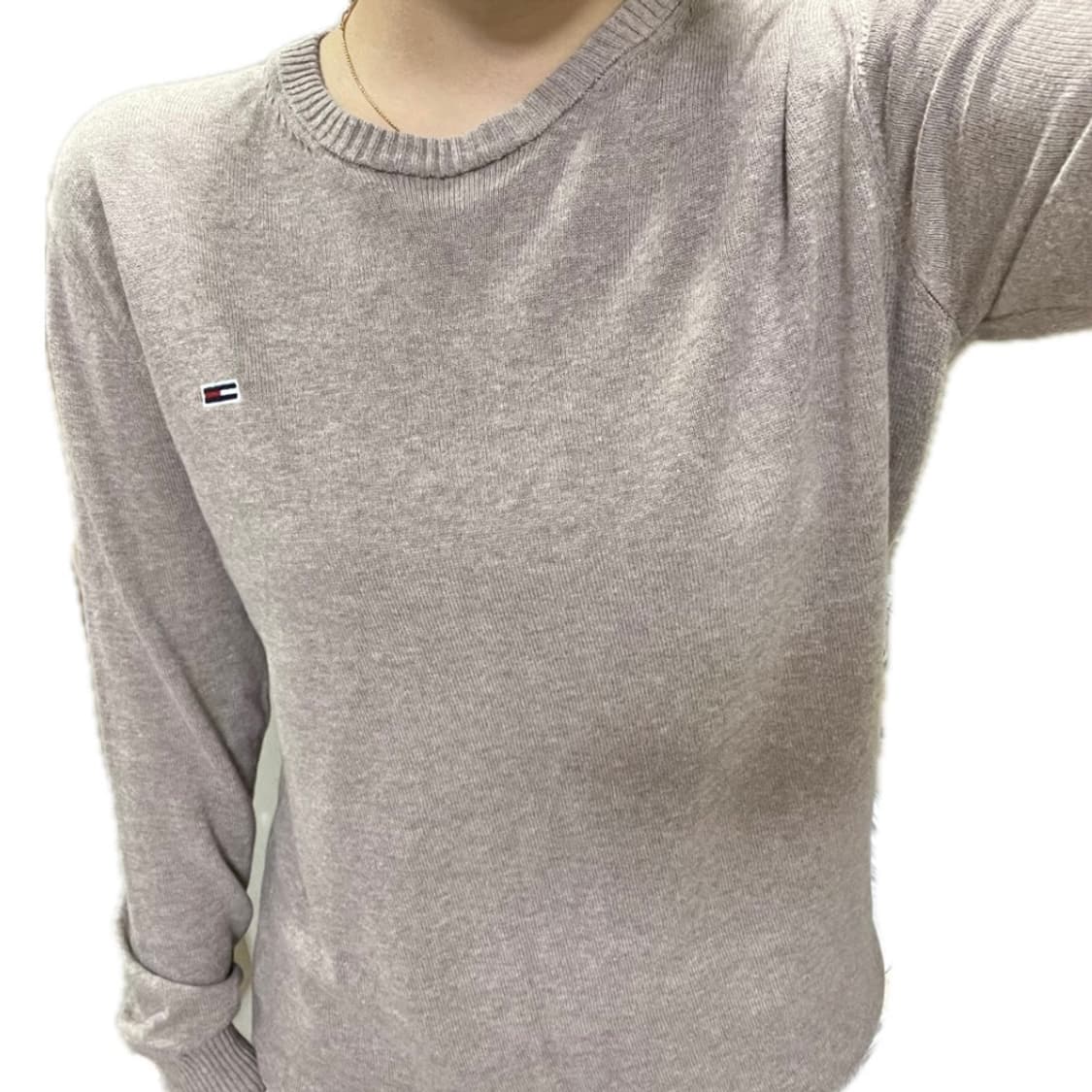 타미진스 스몰플래그 로고 니트 상품이미지2