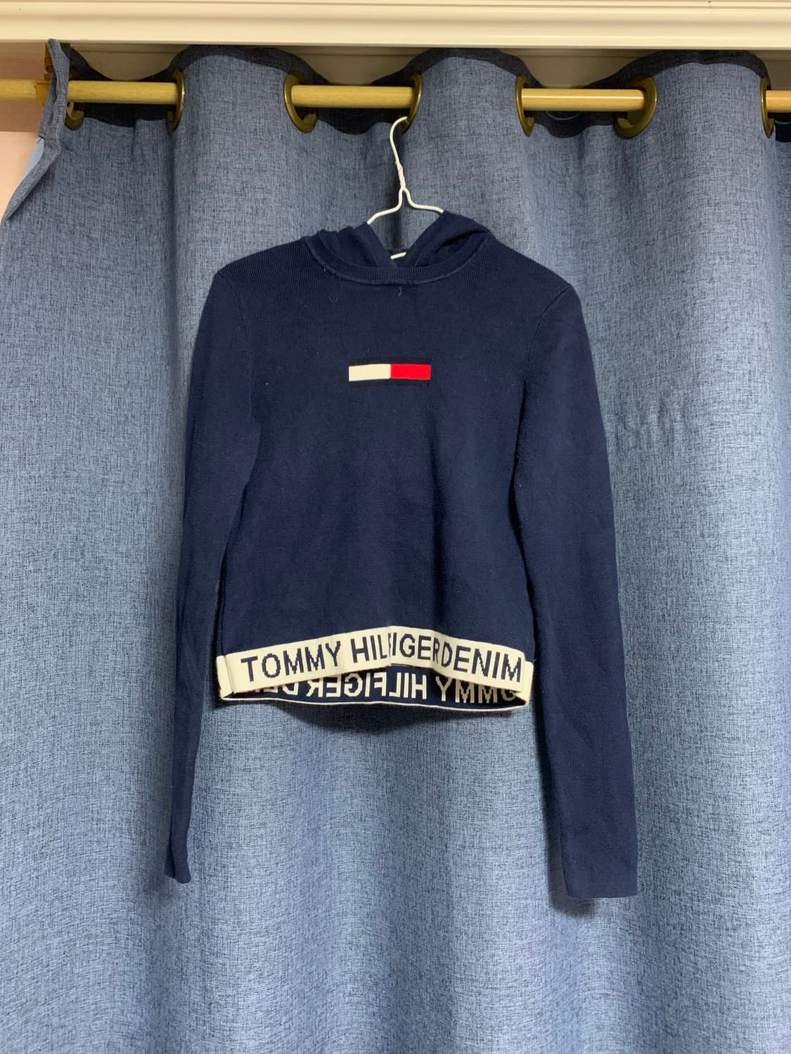 타미힐피거 네이비 니트 크롭 후드 상품이미지1