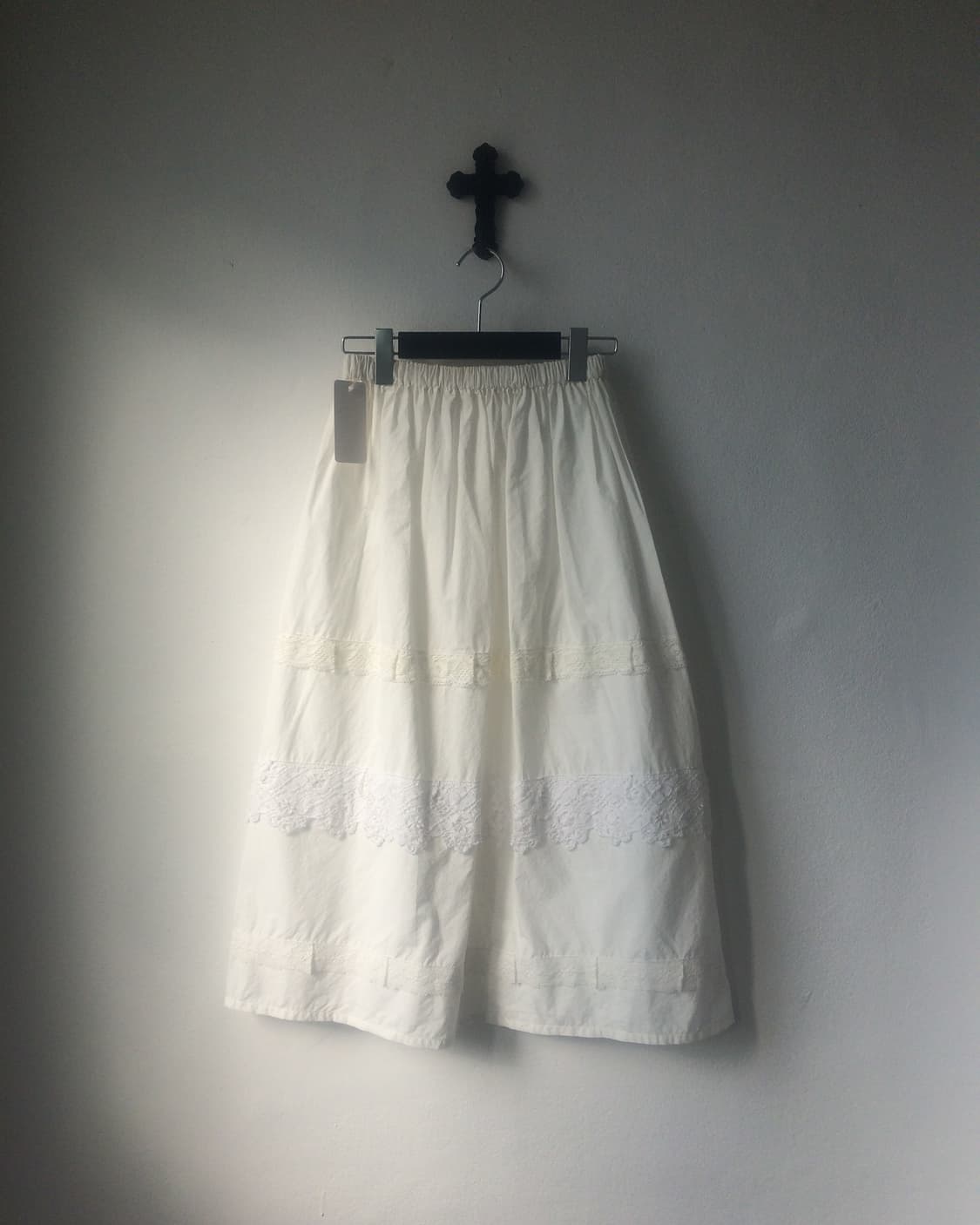 Lace layered long skirt 상품이미지1