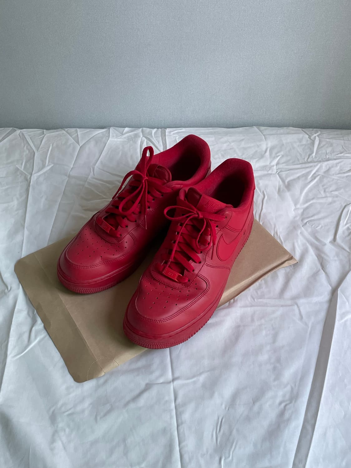 나이키 에어포스 LV8 트리플 레드 280 상품이미지1