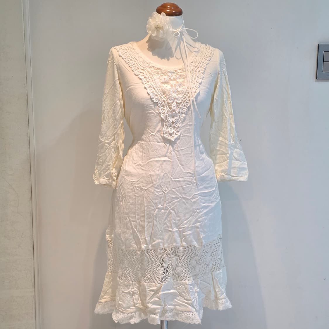 화이트 페어리 히메모리걸 레이스 니트짜임 미디원피스 상품이미지1