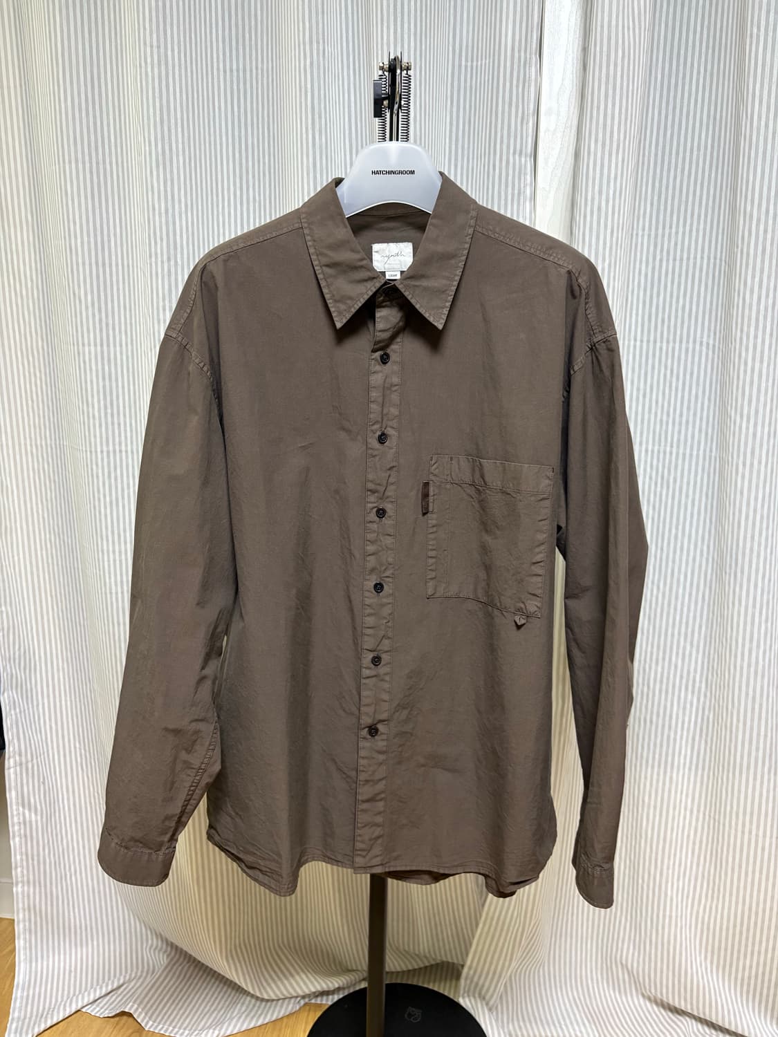 L) 유스 스태프 셔츠 브라운 상품이미지2