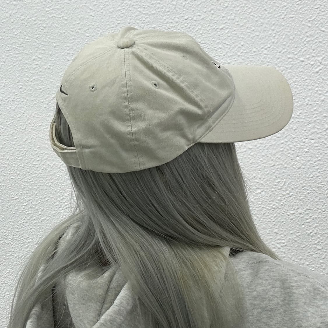 나이키 테니스로고 화이트 볼캡 상품이미지3